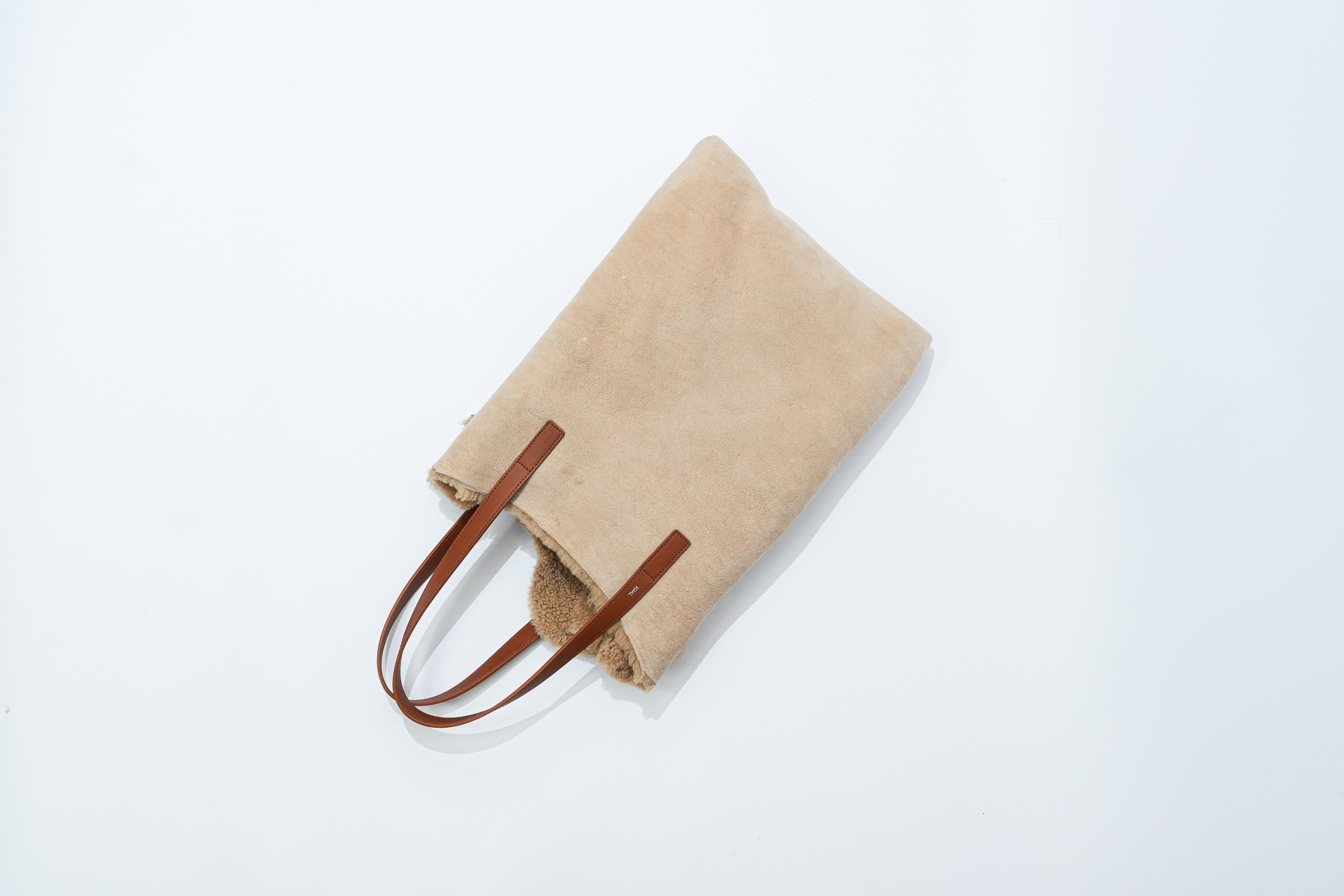 PRIMITIVE TOTE BAG -MOUTON-