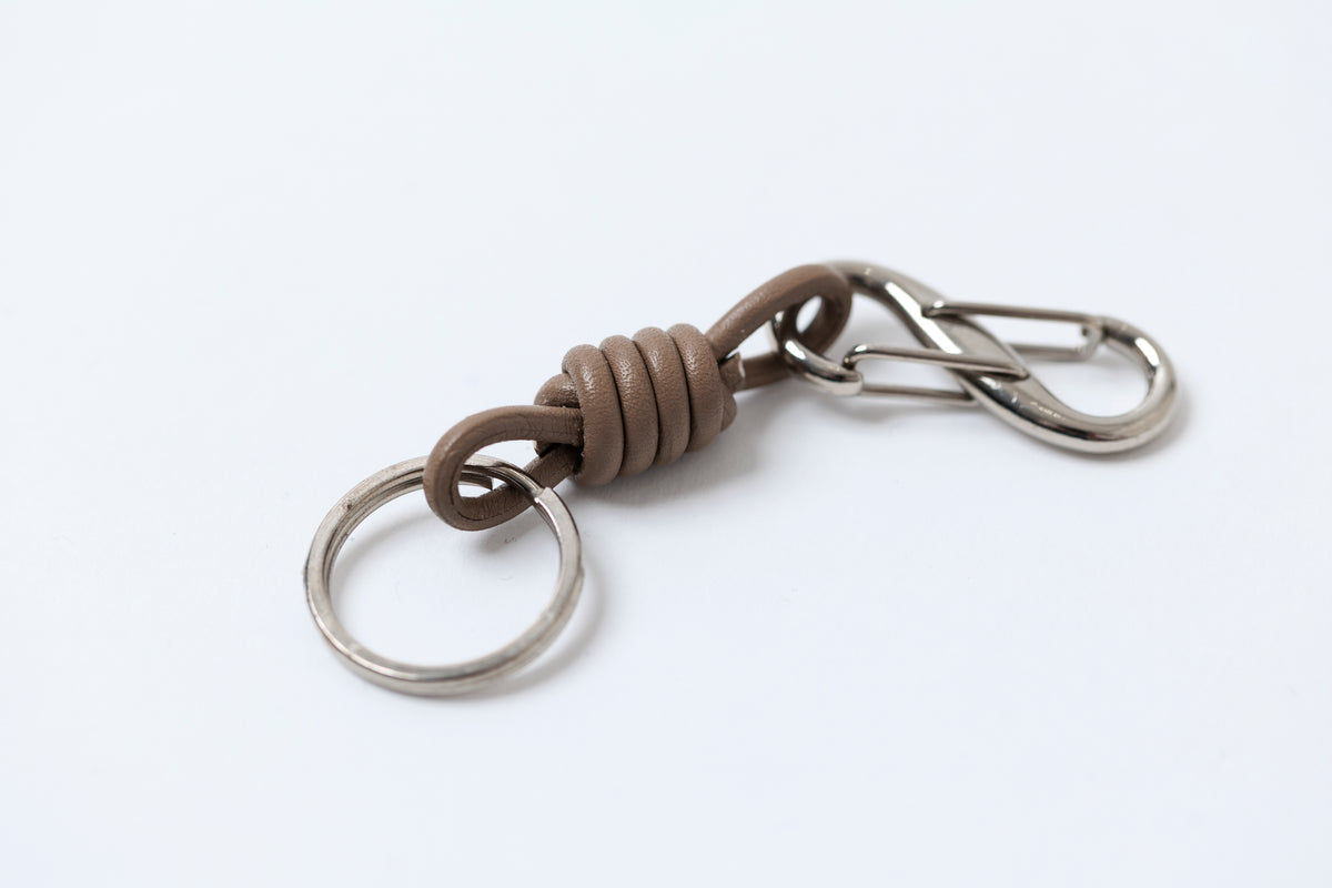 KUMIHIMO KEY HOLDER