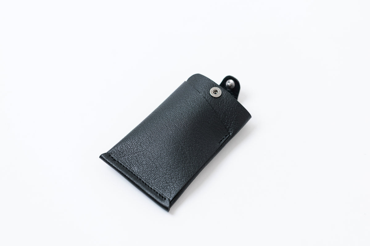 AMULET PASSCASE -ALRAN-