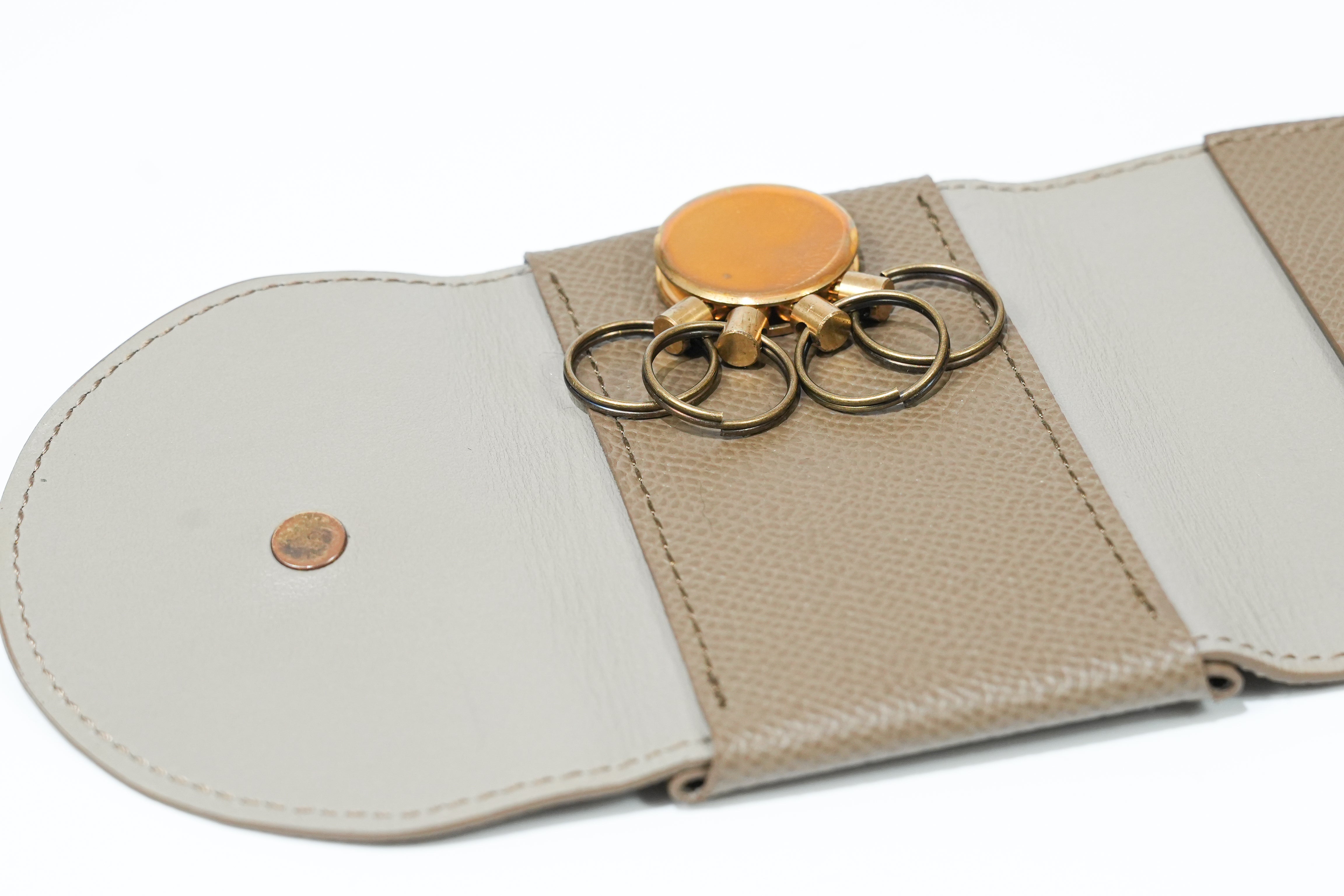 AMULET KEY CASE